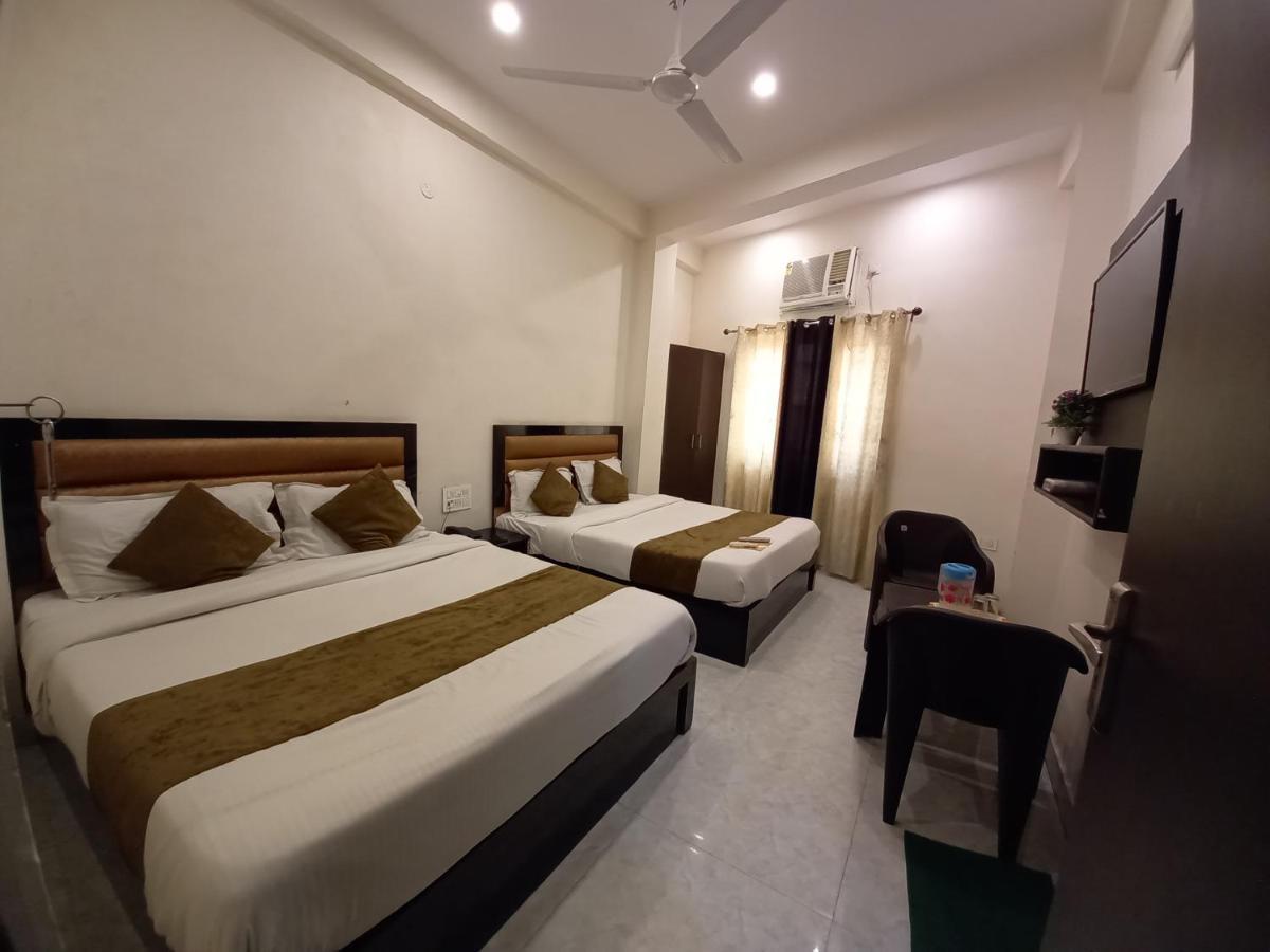Hotel Banke Bihari Haridwār Exteriör bild
